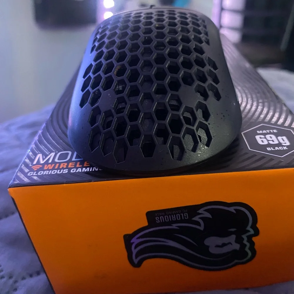 Model O Wireless Gaming Mouse - Black